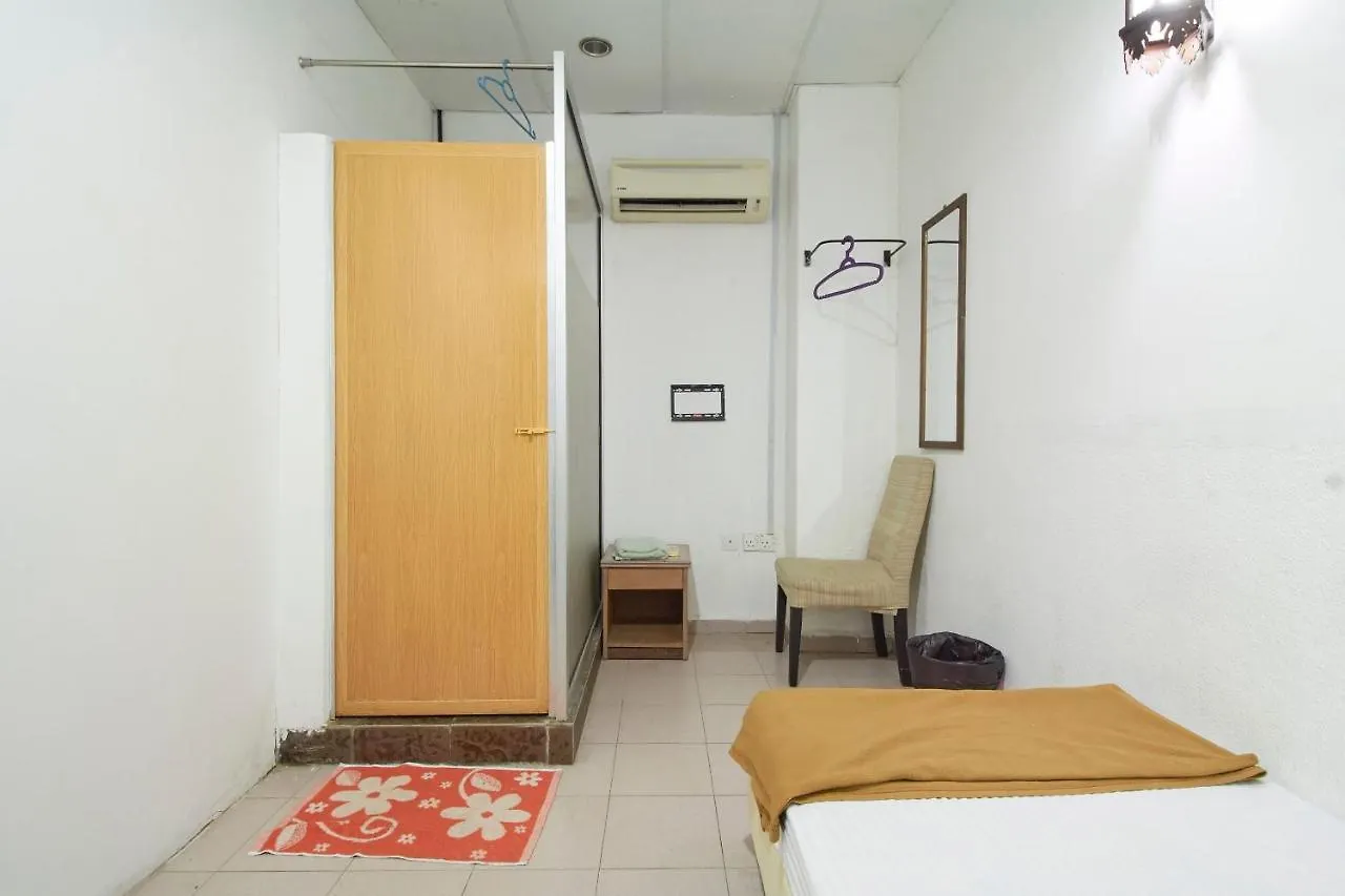 G99 Hotel George Town